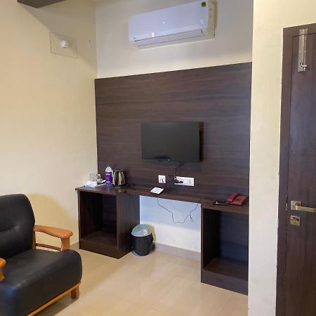 Hotel Tranquil Park Puducherry Exterior foto