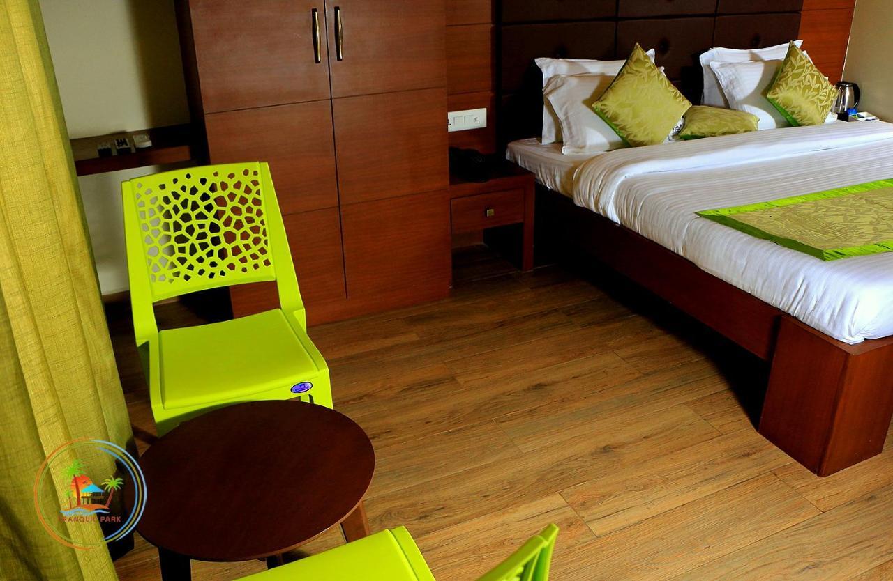 Hotel Tranquil Park Puducherry Exterior foto