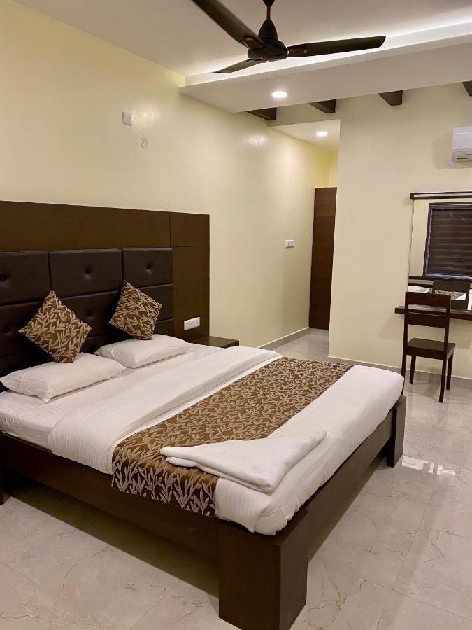 Hotel Tranquil Park Puducherry Exterior foto