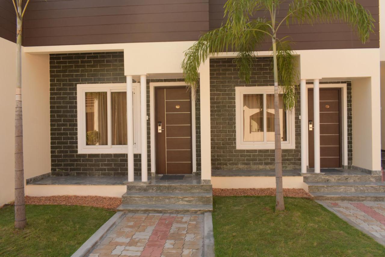Hotel Tranquil Park Puducherry Exterior foto